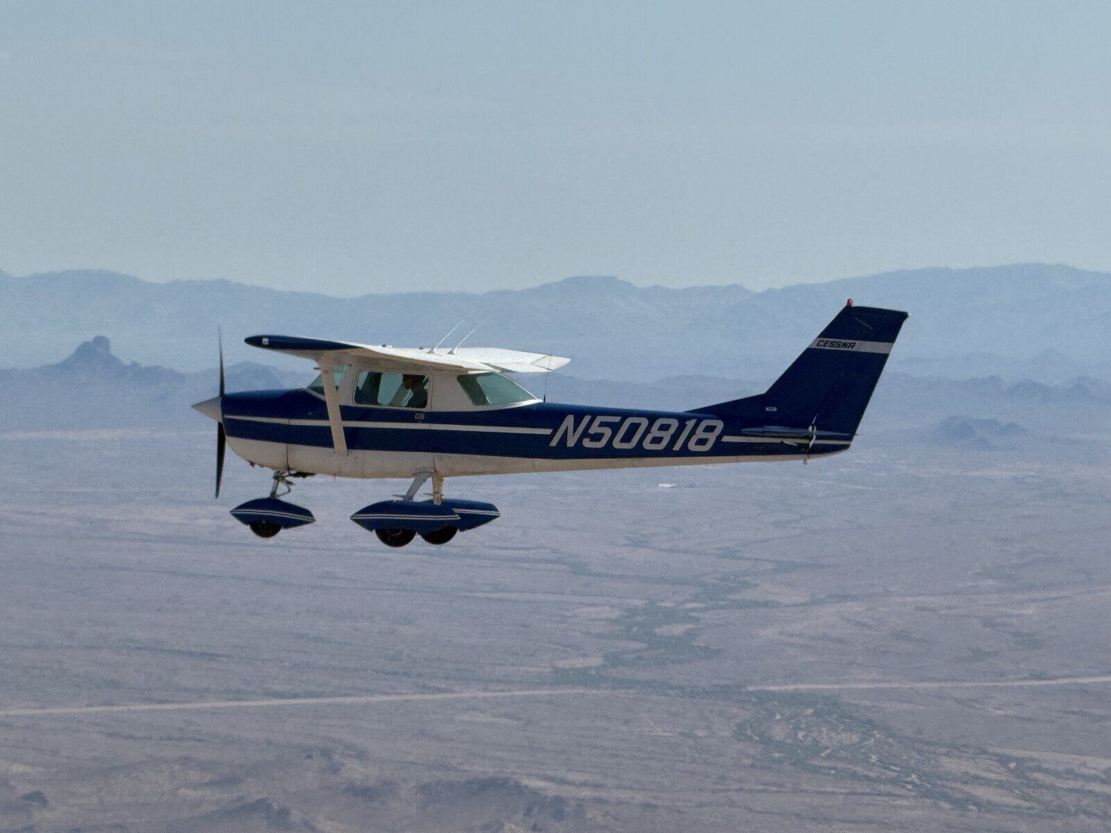 Cessna N50818 in flight over the Arizona desert