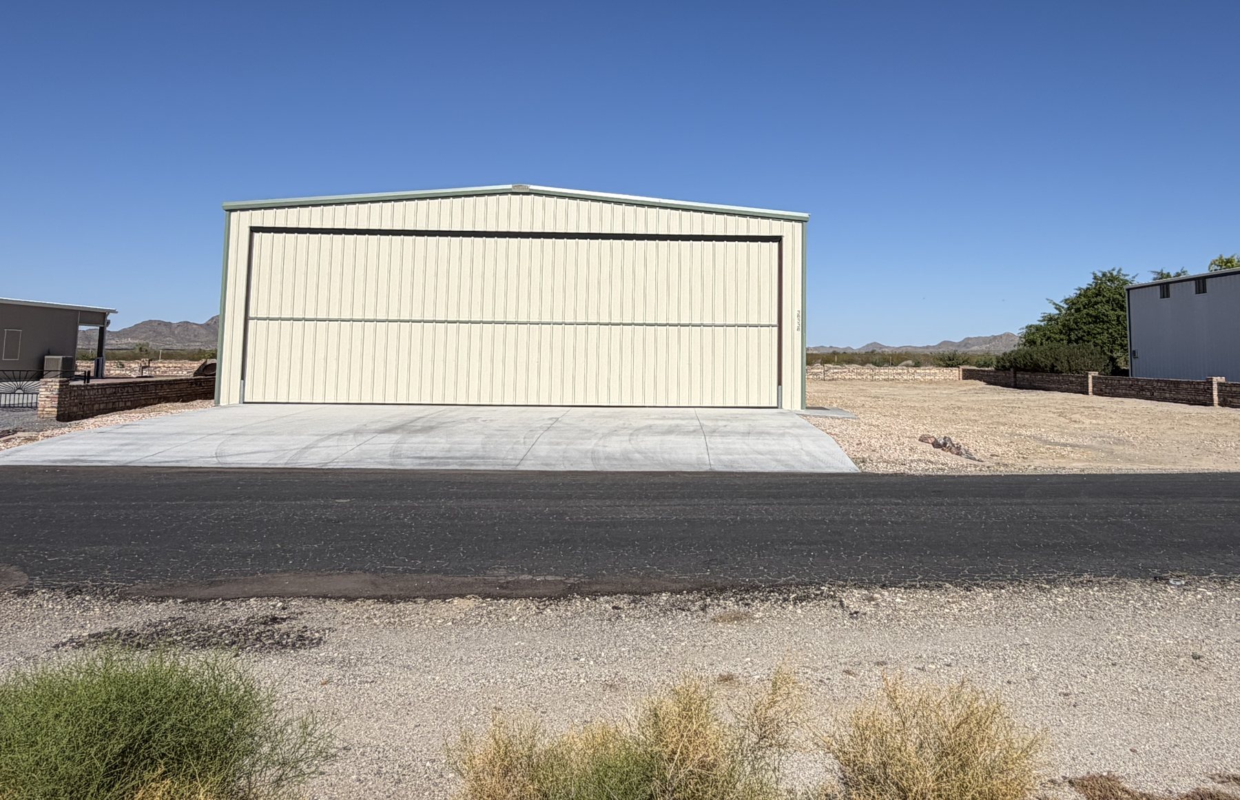 60x60 hangar home at Western Sky Airpark, Lot 165